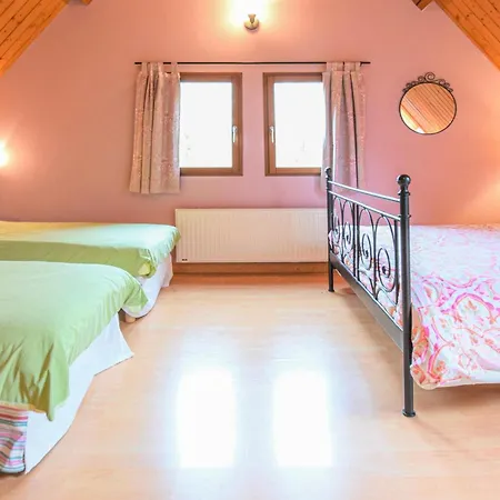 Hébergement de vacances 3 Bedroom Beautiful In *