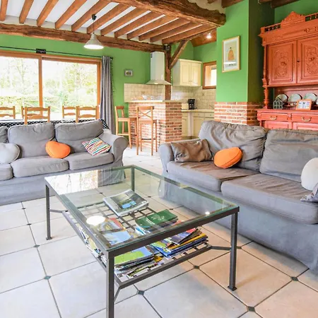 Amazing Home In Hattenville With Wifi