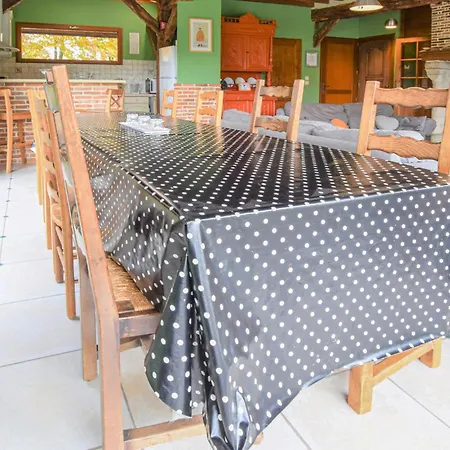 Amazing Home In Hattenville With Wifi