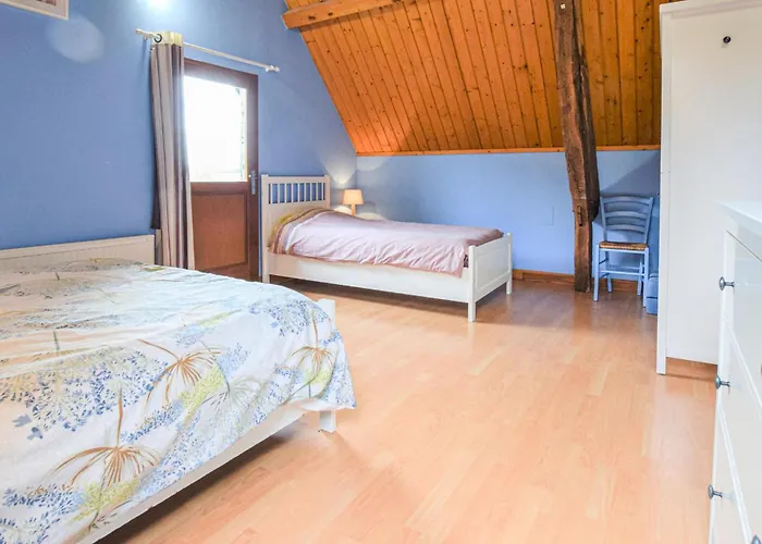 Holiday home 3 Bedroom Beautiful In Hattenville