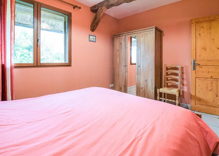 Holiday home 3 Bedroom Beautiful In Hattenville